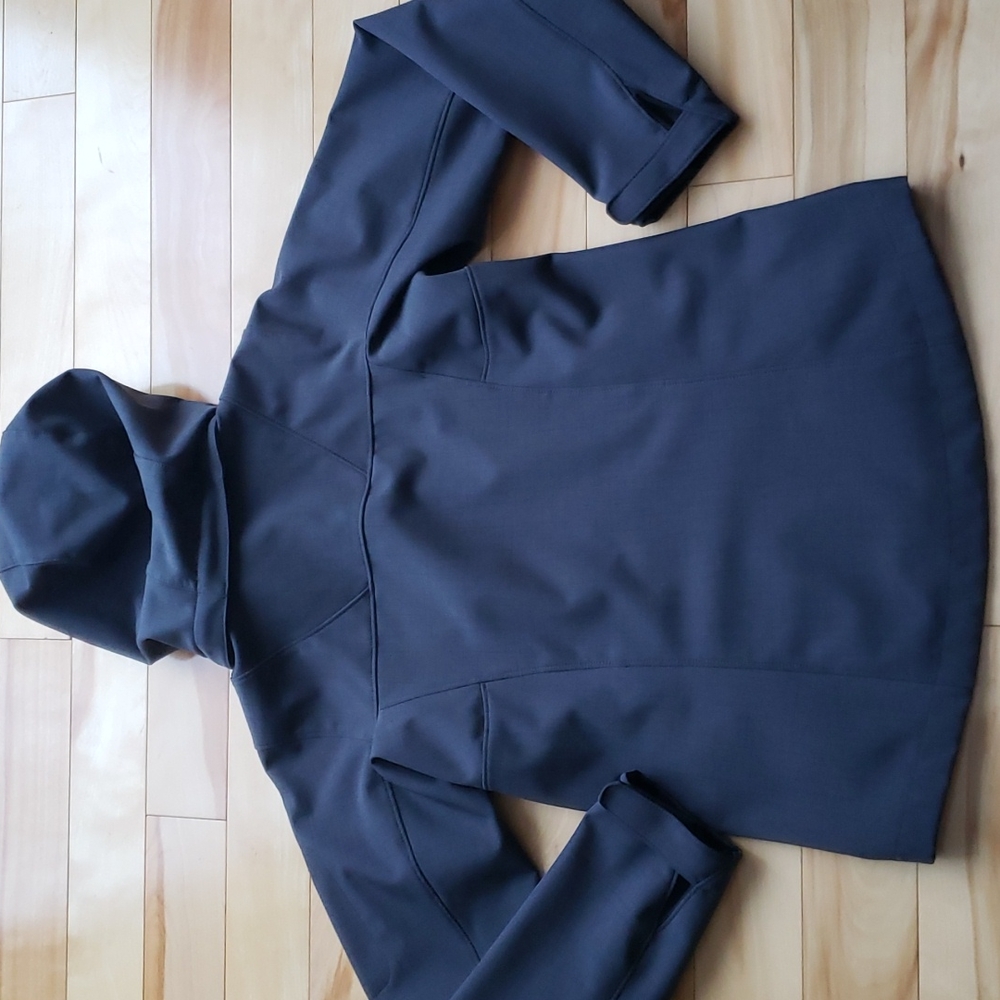 AVIA windproof shell jacket - Picture 9 of 12